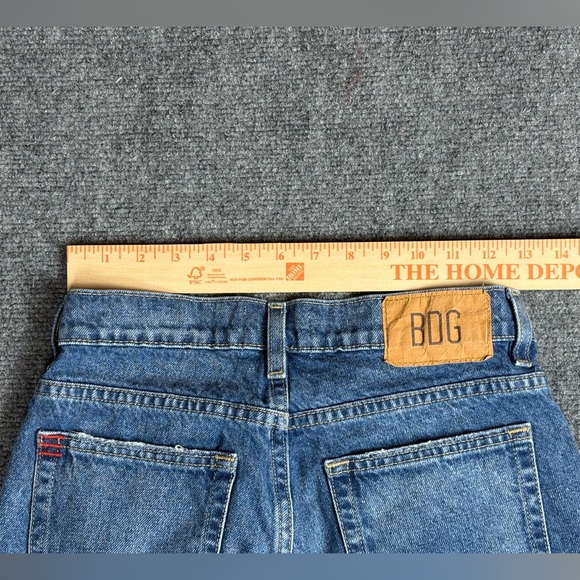 BDG Urban Outfitters Cropped Taper Barrel Jeans High Rise Raw Hem 100% Cotton - Picture 5 of 10